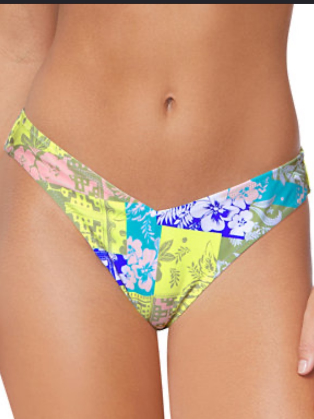 Raisins Oahu Printed V-Shape Floral Patchwork Print Size L NWOT